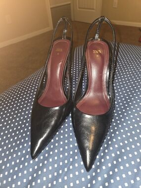 Zara Black Leather Pointed Slingback Pumps